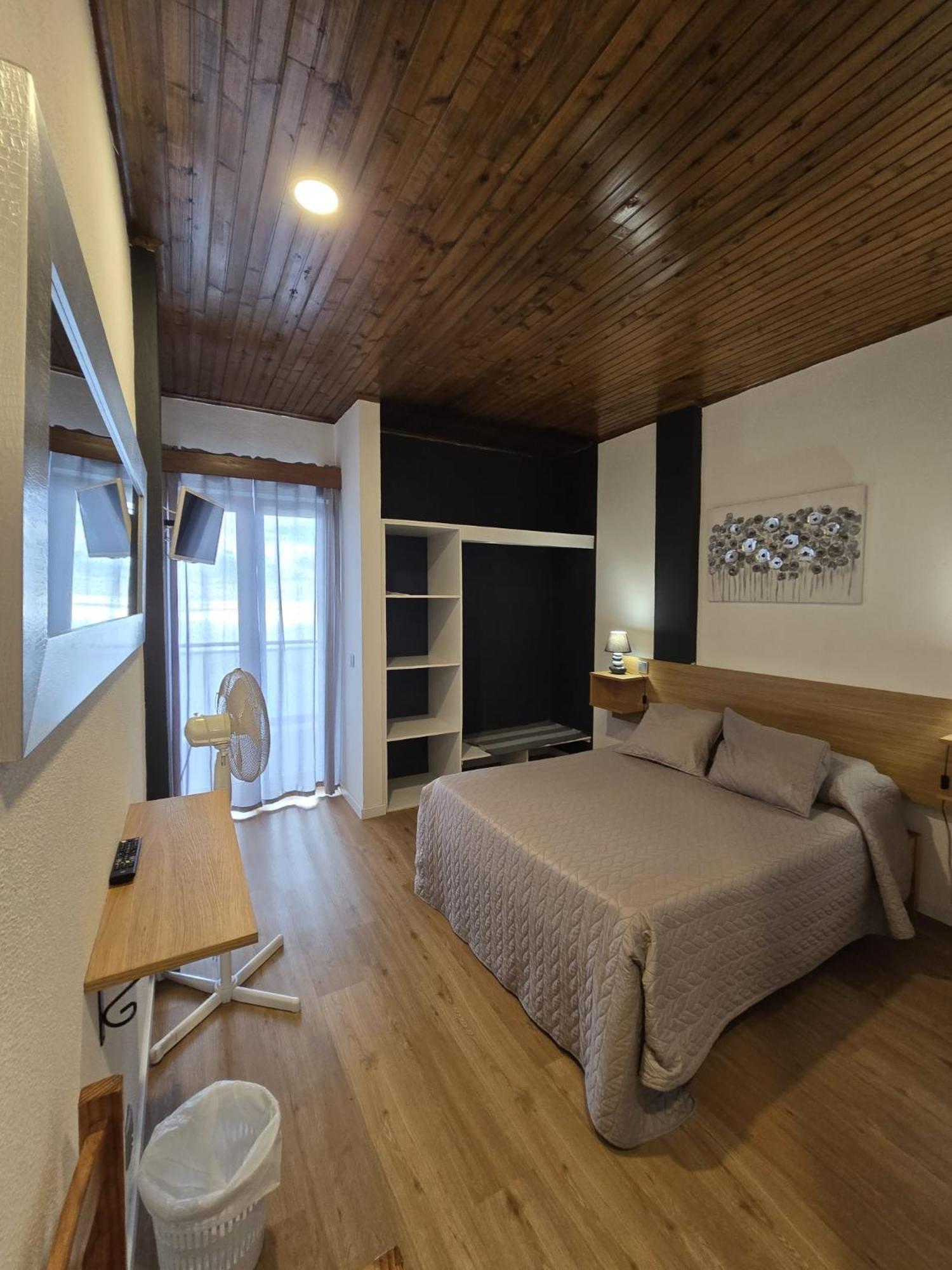 Hotel Al Moniz Água de Pena Zewnętrze zdjęcie